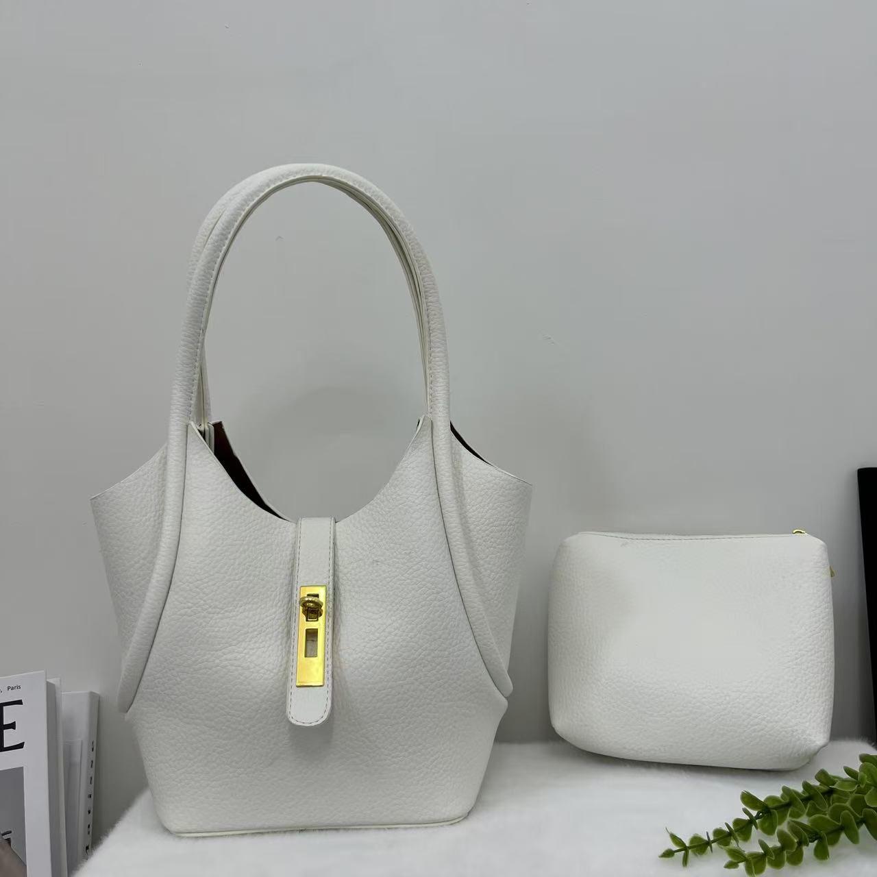 Ladies Genuine Leather Sling Bag Crossbody Purse for Women Stylish Shoulder Bag Premium Handbag Casual Travel Everyday Fashion Elegant Classic Design Durable High Quality