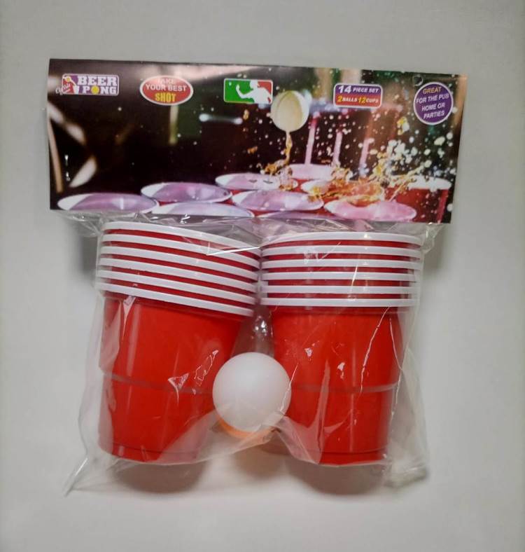 Adult Beer Pong Drinking Game Set -| 12 Red Plastic Cups & 2 Ping Pong Balls - Classic Party Game for Home & Events