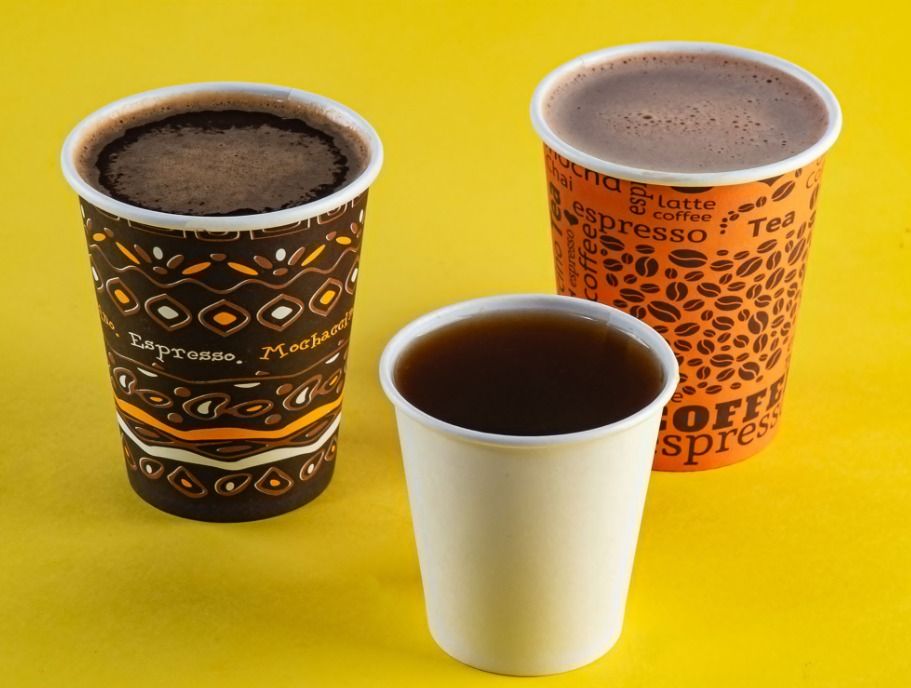 Disposable Take-Away Coffee & Tea Paper Cups with Leak-Proof Lids - 8oz or 12oz Hot/Cold Beverage Cups for Office, Cafés & Events
