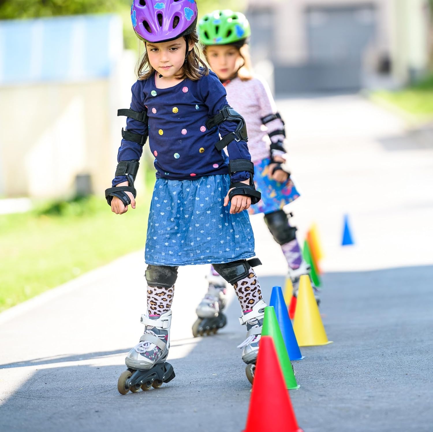 Multipurpose Sports Training Cones – Durable Plastic Marker Cones for Football, Basketball, Cricket & Fitness Drills - 23 cm (9 inch)
