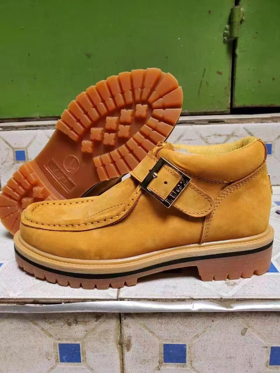 Timberland lugz with buckle strap mens official and casual shoes