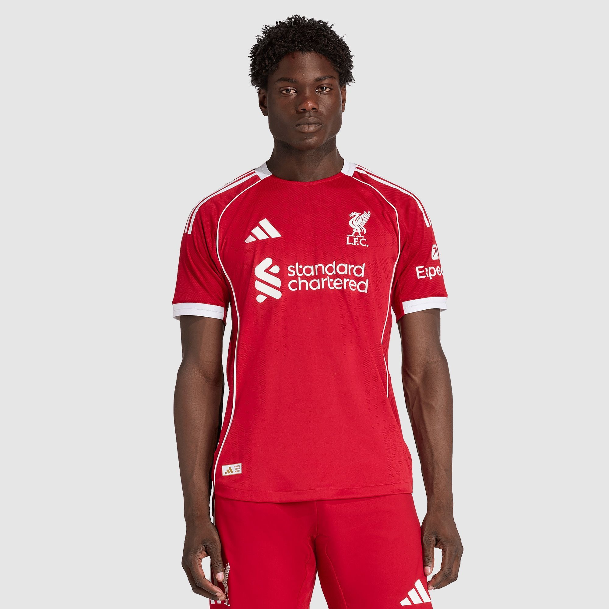 Liverpool 25/26 Red Football Jersey – Lightweight, Sweat-Wicking Training Shirt for Sports & Casual Wear