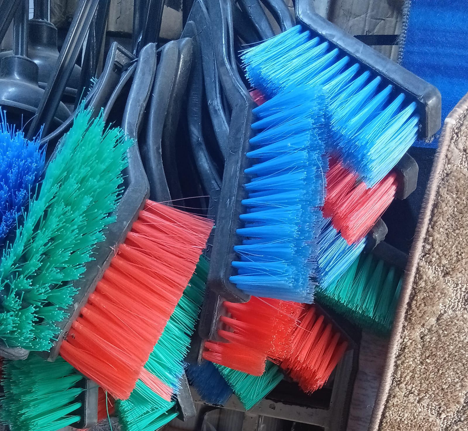 Heavy Duty Carpet Brush – Strong Bristle Floor & Carpet Cleaning Brush
