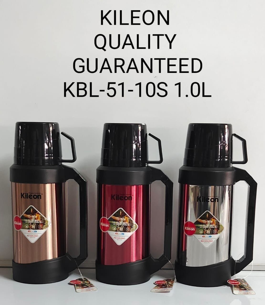 Kileon 1ltr Breakable Flask 1pc ain Material: Glass Inner Lining with Durable Plastic and Metallic Exterior
Brand: Kileon
Capacity: 1 Litre
Hot and cold beverage storage
Ergonomic handle for portabili
