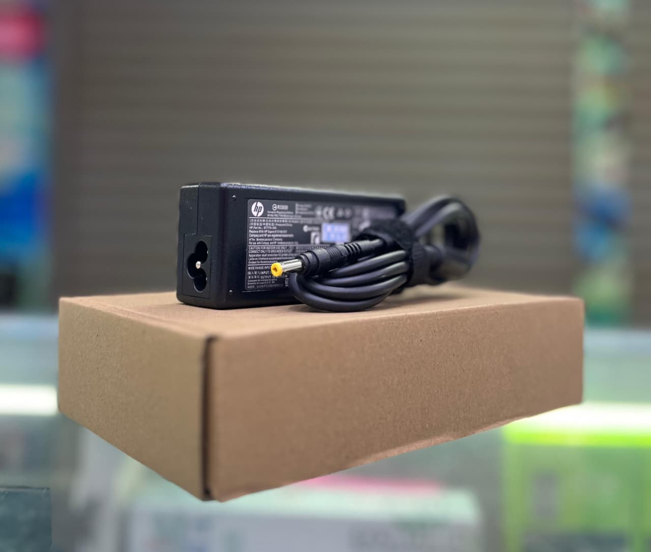 HP Laptop Charger HP 18.5V - 3.5A (YELLOW PIN) Complete with Power Cord