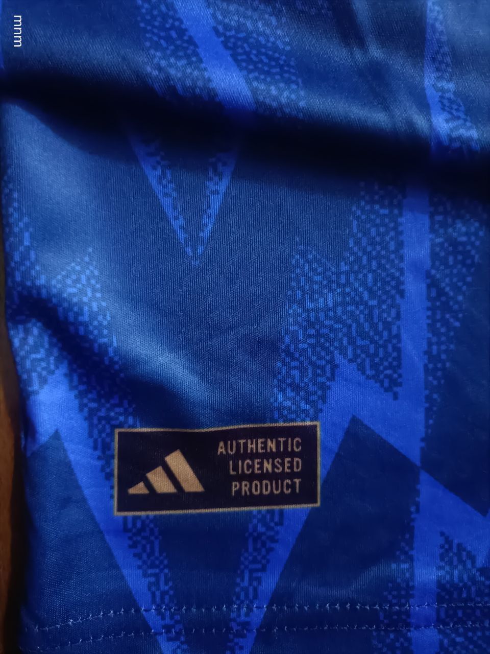 🔥🔥 MUST HAVE ARSENAL JERSEY (NIGHT BLUE). Few units remaining, grab one before they run out.