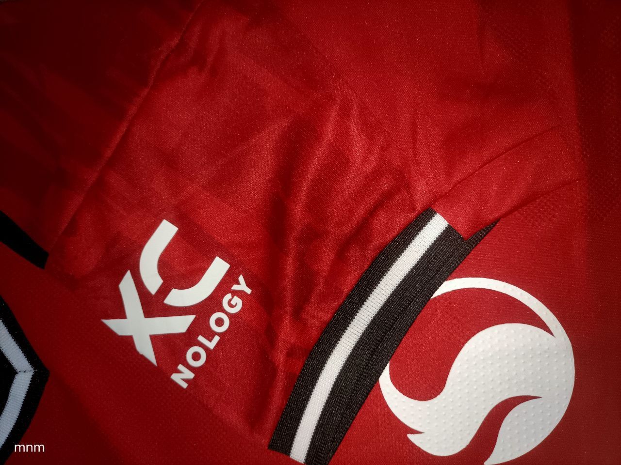 RED MAN UTD HOME JERSEY 25/26. Designed for comfort and style, whether you’re on the pitch or cheering from the stands, this jersey captures the  spirit with authentic Adidas craftsmanship.