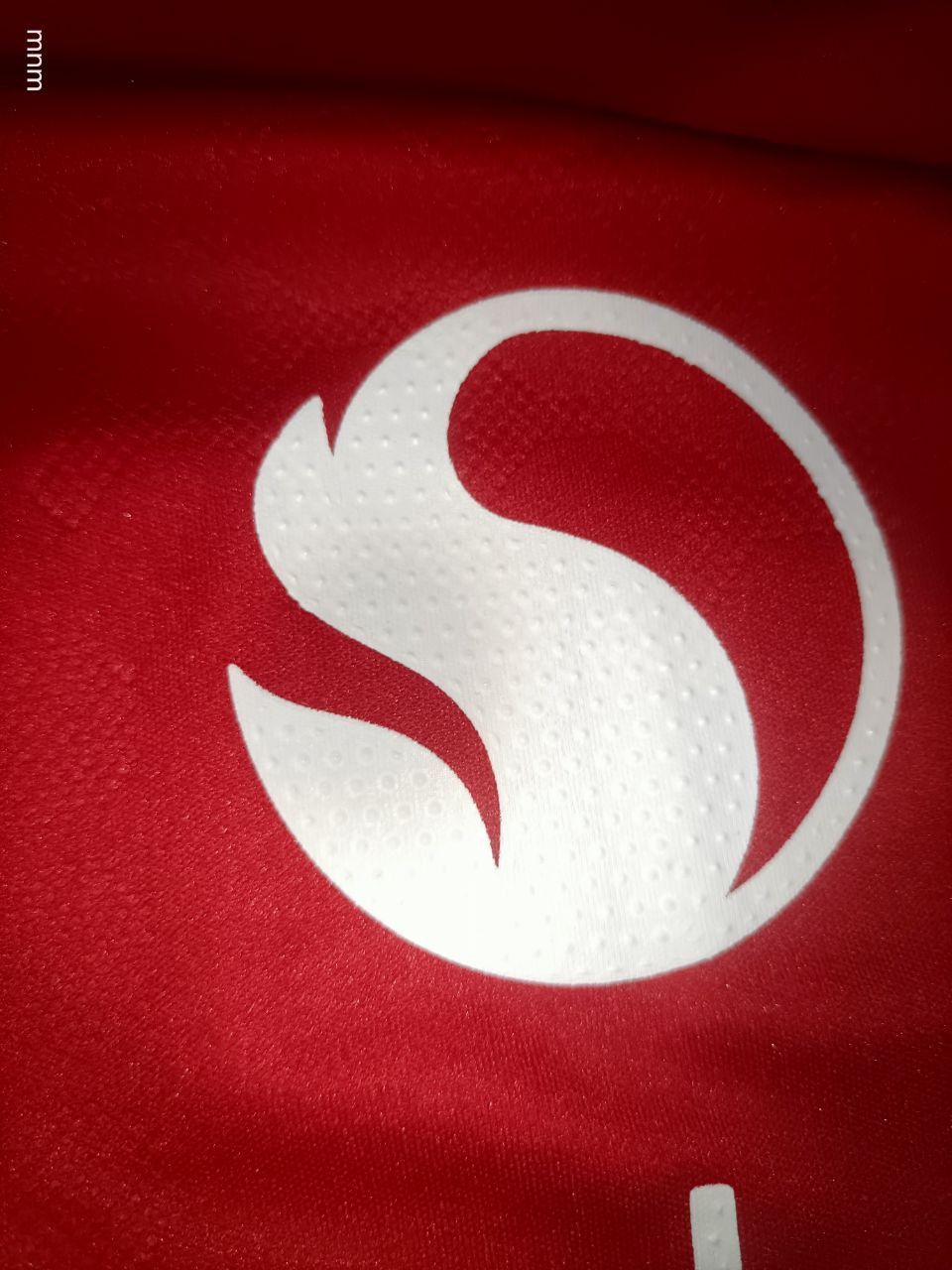 RED MAN UTD HOME JERSEY 25/26. Designed for comfort and style, whether you’re on the pitch or cheering from the stands, this jersey captures the  spirit with authentic Adidas craftsmanship.