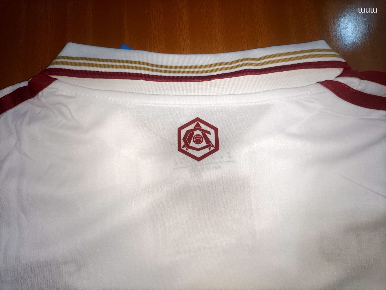 🔥🔥HOT SALE PREMIUM WHITE ARSENAL JERSEY 25/26 Season. Tell me a cleaner kit... I'll wait. 💅 The Arsenal White Edition is officially the MVP of my wardrobe.#ArsenalFC #Streetwear #CleanFit