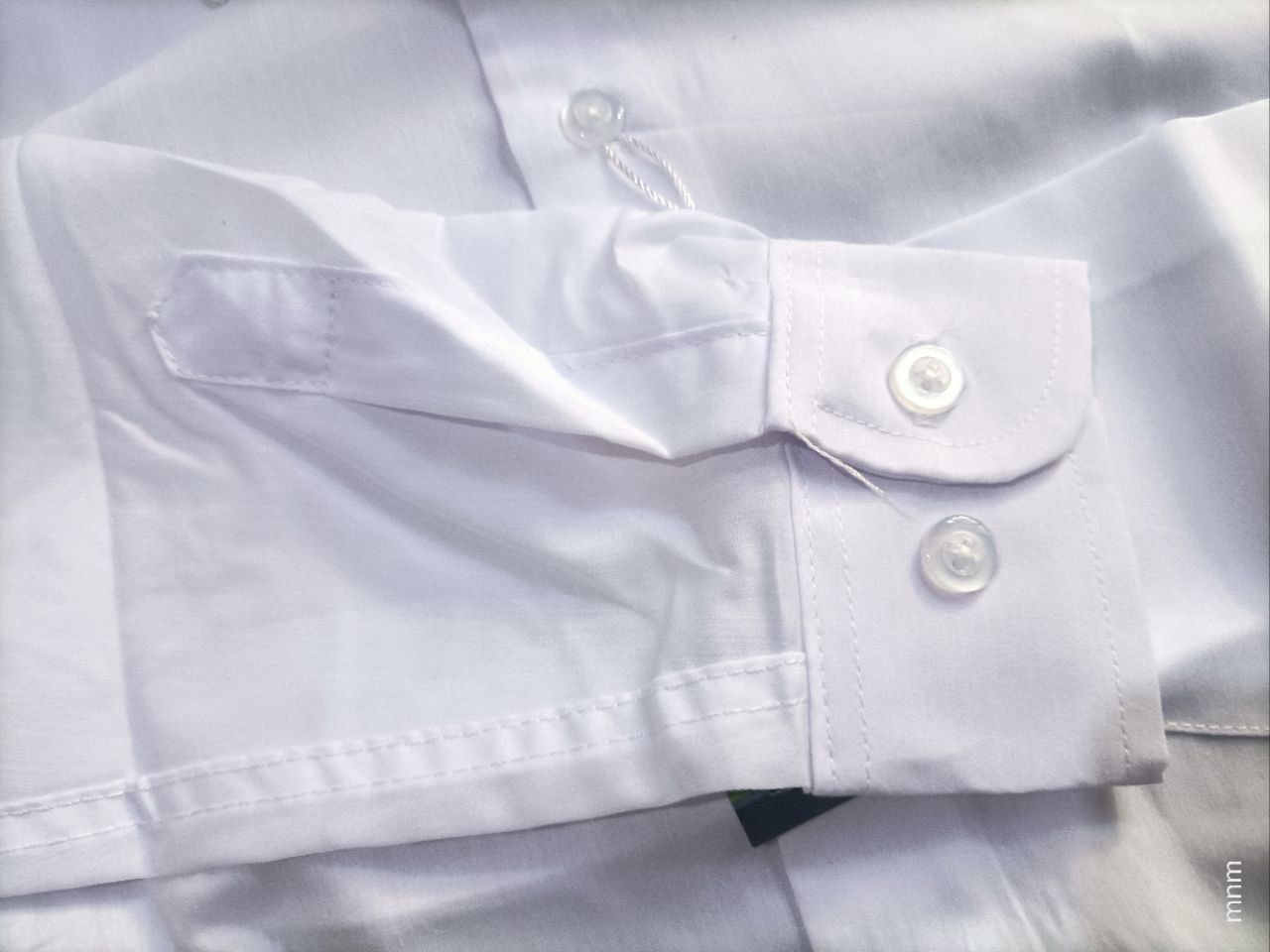 PURE WHITE PREMIUM OFFICIAL SHIRT. A bright, clean white color that resists quick fading and is easy to iron. Made from a
Cotton-Polyester blend that allows air circulation to keep you cool.