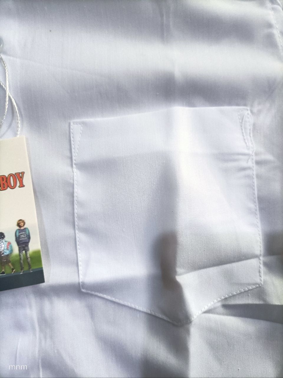 PURE WHITE PREMIUM OFFICIAL SHIRT. A bright, clean white color that resists quick fading and is easy to iron. Made from a
Cotton-Polyester blend that allows air circulation to keep you cool.