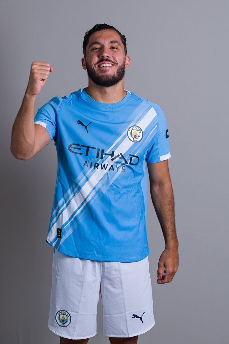 💎 SKY BLUE ROYALTY! | Man City x Etihad "Champion’s Sash" Edition 🌊🏆