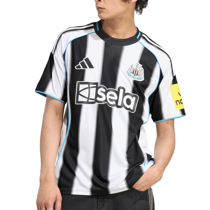 Newcastle 25/26 season "Monochrome" Edit: Iconic Aura Only. This isn't just a kit; it’s a high-contrast streetwear staple that screams "Main Character Energy." This is the final boss of jerseys.