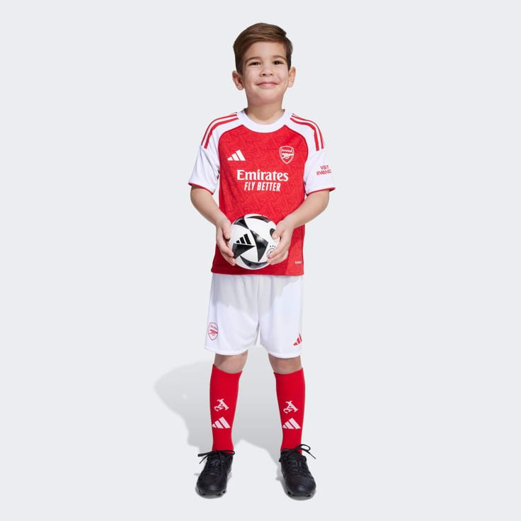 PRICE DROP! Arsenal FC Kids' Away Kit 25/26 – Full 2-Piece Jersey & Shorts Set. Tired of replacing worn-out play clothes? Our Arsenal Away Set is engineered for the high-impact energy of active kids.