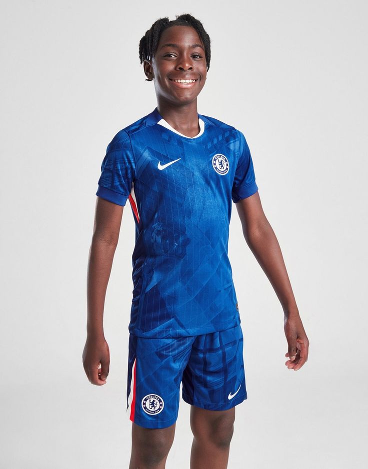 👎👎PRICE DROP!! Chelsea 25/26 Kids' Home Match Kit – Breathable Blue Jersey & Shorts set for girls and boys. Lightweight, breathable, and ready for every goal celebration. ⚽✨