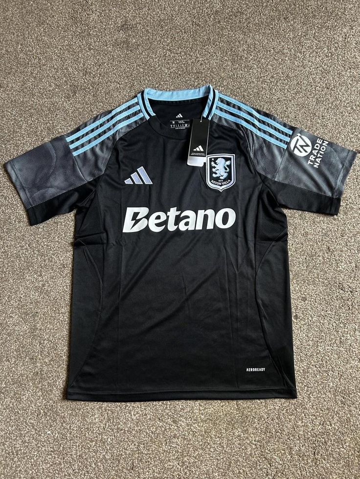 Aston Villa 2024/25 Third Jersey – 150th Anniversary Edition. 🏆 Midnight Navy. Perfect blend of high-performance tech and streetwear style—whether you’re in the stands or on the streets.