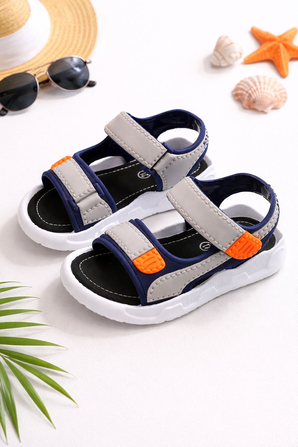 Kids Open Toe Sandals Comfortable Lightweight Summer Flip Flops Non-Slip Soft Sole Casual Beach Shoes for Boys & Girls