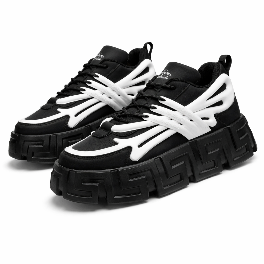 Unisex fashion-forward chunky platform sneakers Available in size 40-45