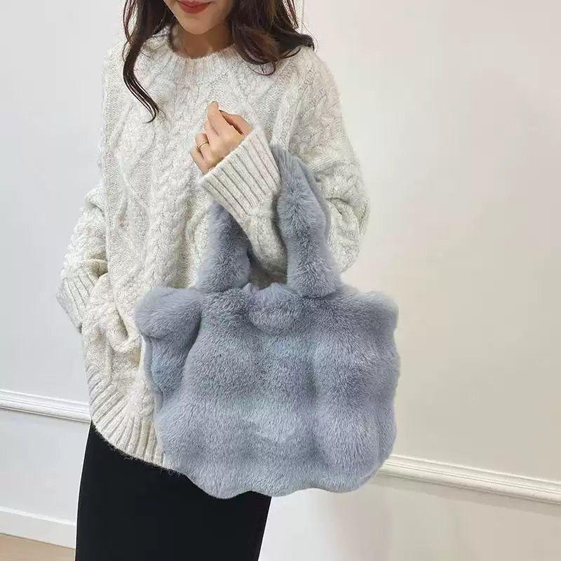 Women Plush Handbag Cute Soft Fur Tote Bag Winter Fashion Shoulder Bag Large Capacity Ladies Handbag
