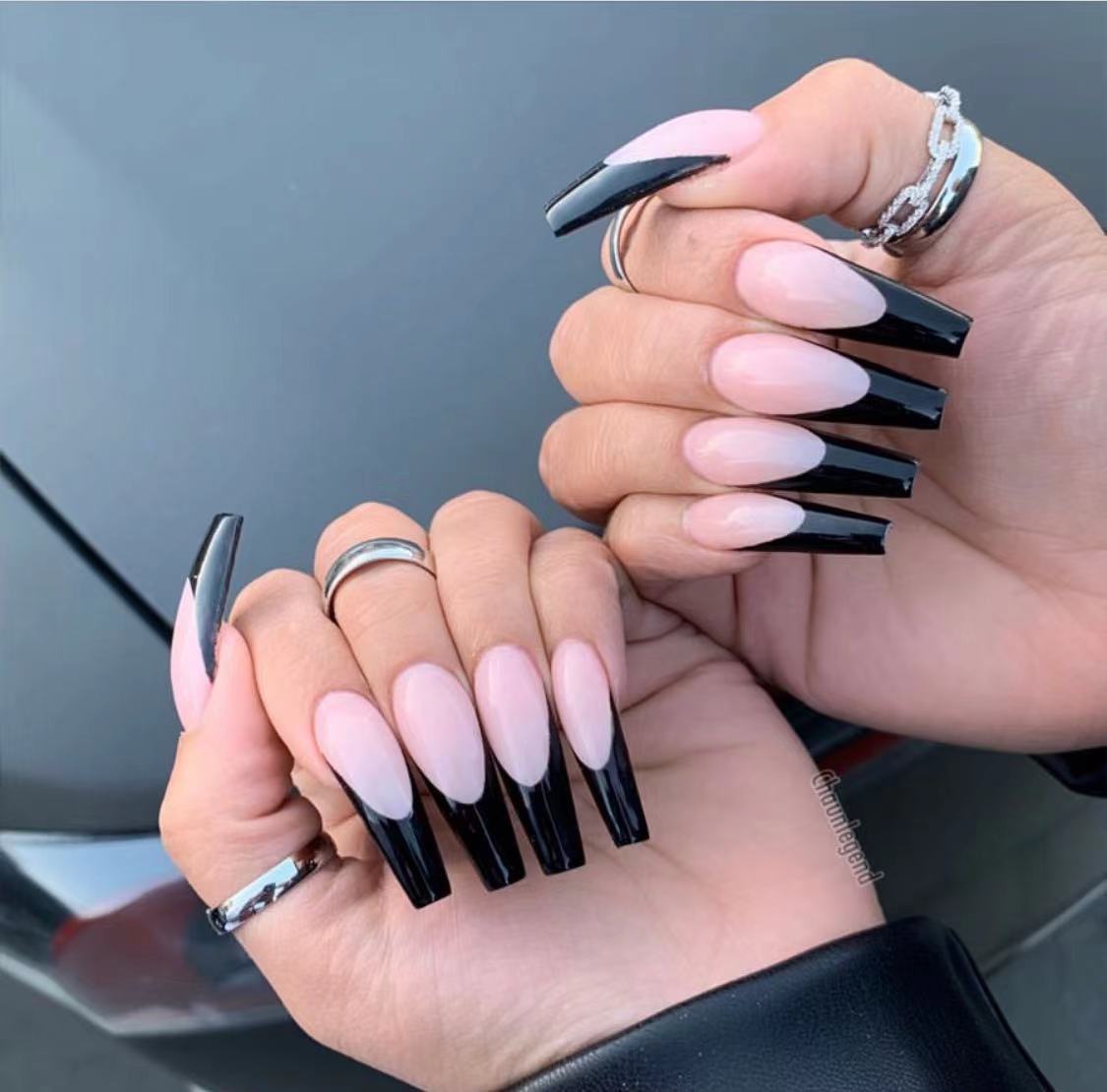 24 PCS Beginner Friendly Fake Nails Easy To Apply Nail Tips Free Glue Included