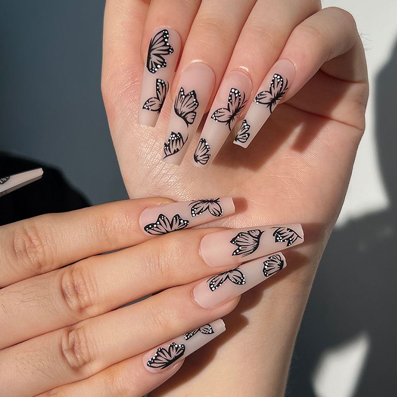 24 PCS Easter Fake Nails Bunny Pattern Full Cover Nails Free Glue Included