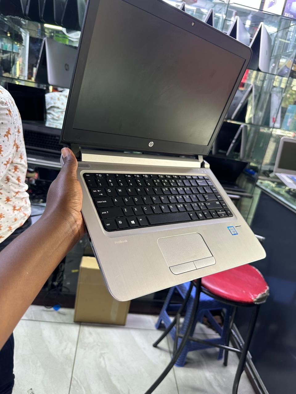 256 GRADE A HP PROOBOOK 440G3 INTEL CORE I5 6TH GENERATION 8GB RAM 256 SSD 13.6 SCREEN INCH WITH SPEED OF 2.5GHz