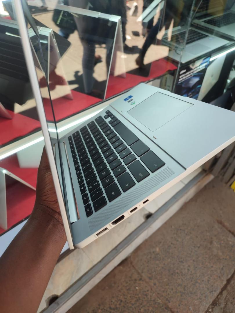 BRAND NEW HP PRO 640 G2 CHROMEBOOK 14INCH DISPLAY WITH 8GB RAM 256GB SSD WITH 6 MONTH Of WARRANTY SPEED OF  2.3GHZ.