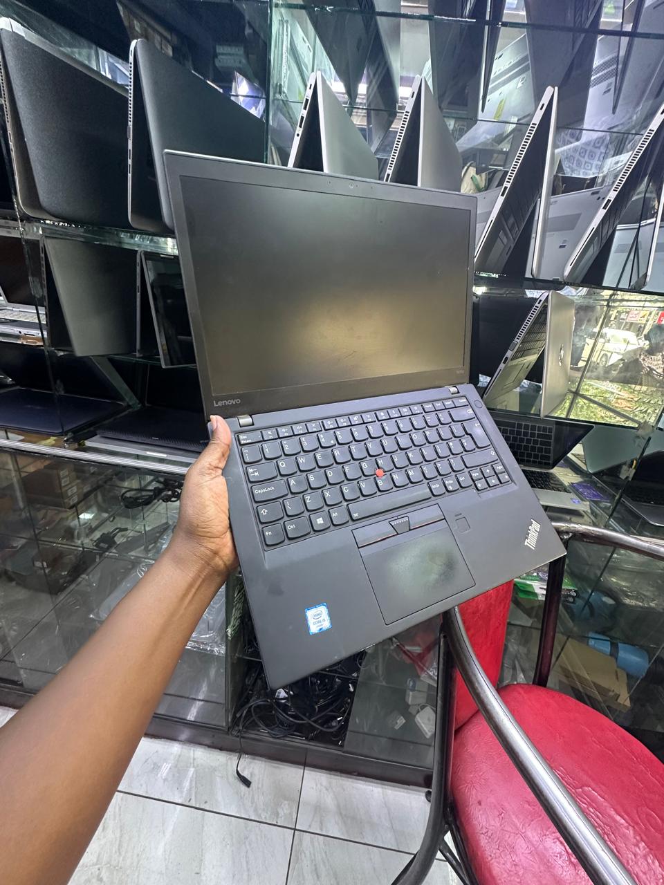 CLEAN  EX UK LENOVO THINKPAD T470S INTEL CORE I5 6TH GENERATION 8GB RAM 256SSD 14 INCH DISPLAY 6 MONTH OF WARANT