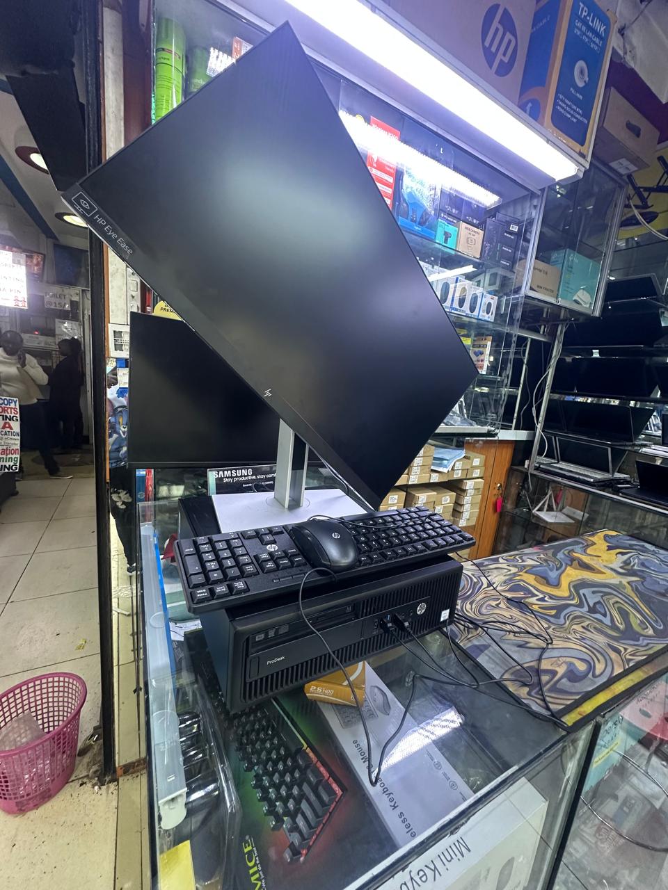 GRADE A EX UK HP DESKTOP 6TH GENERATION 8GB RAM 500 HDD STORAGE AND 24'' MONITOR EDGE TO EDGE KEYBOARD AND MOUSE