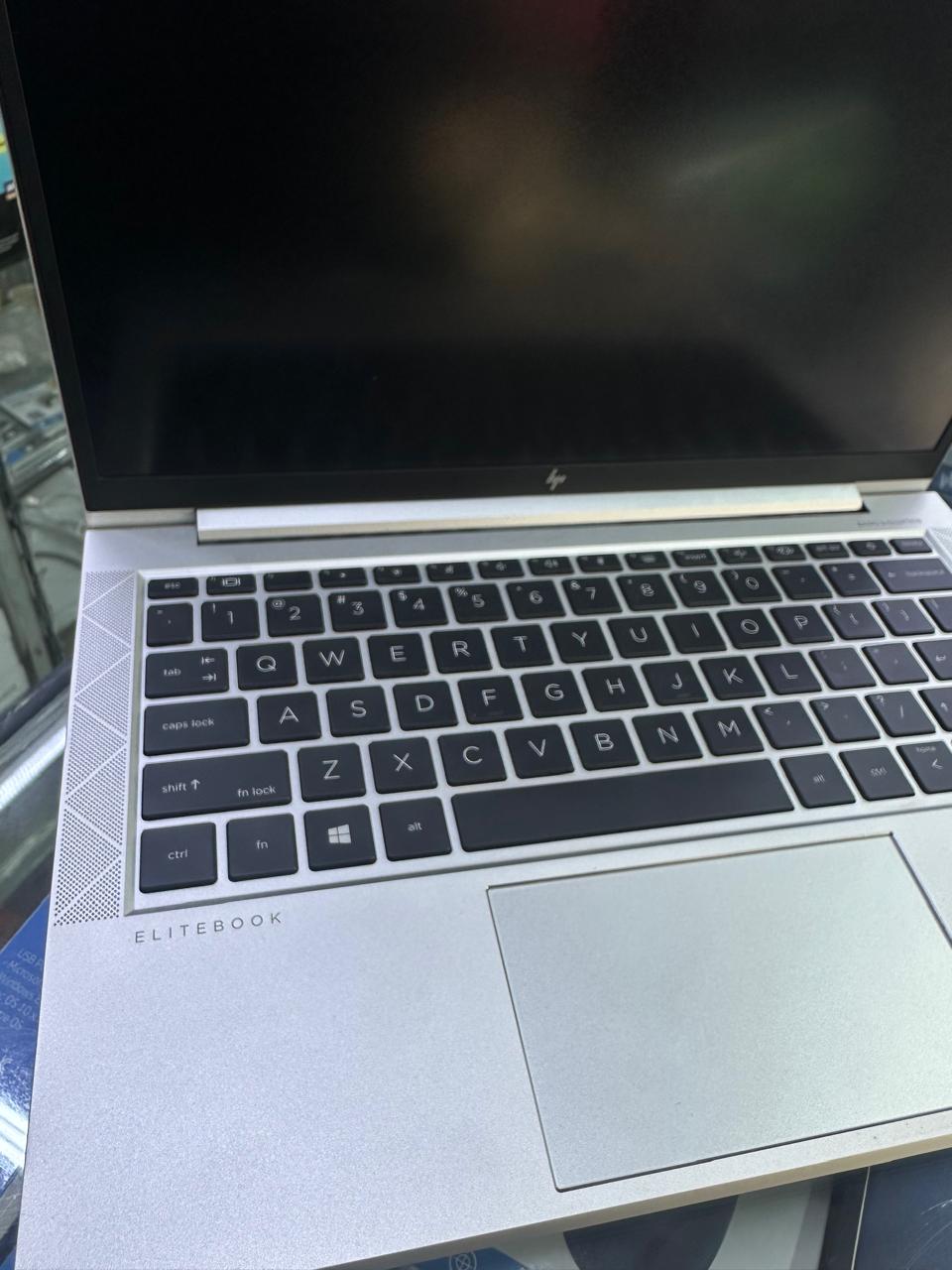 GRADE A EX UK HP ELITEBOOK 830 G8 INTEL COI7 11TH GEN TOUCHSCREEN 16GBRAM 512SSD 6MONTH OF WARANT SPEED OF 3.0GHZ