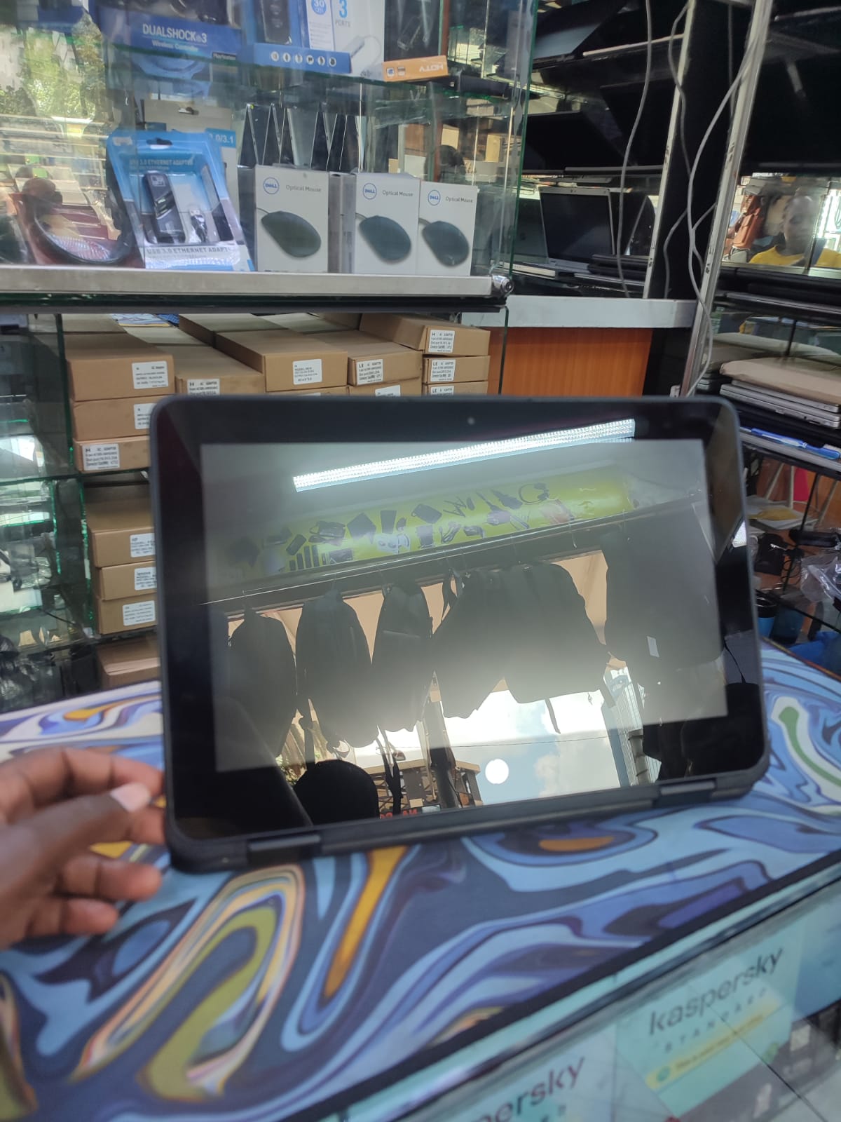 EX UK LAPTOP HP X 360 PROBOOK 11 G2 INTEL COI5 8GBRAM 256SSD TOUCHSCREEN 7TH GEN 12 '' DISPLAY WITH 6 MONTH WARANT