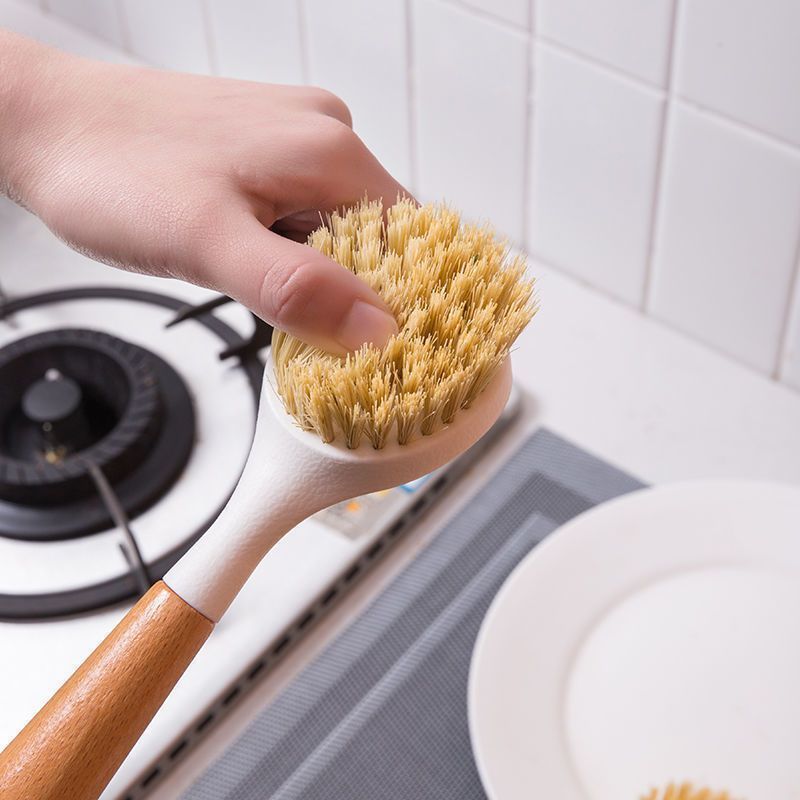 2 pcs Wood-handled dishwashing brush - multi-functional long-handled cleaning brush for bowls. Comes with handle. Suitable for household use. Non-stick oil-resistant dish brush
