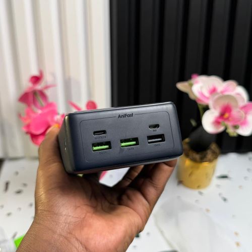 Oraimo PowerBox 400 Vision – 40000mAh, 22.5W Fast Charging, 4-Output LED Display Power Bank(Oraimo POWERBOX 400 VISION (OPB-7400Q) 40000mAh 22.5W fast charging POWER BANK  with 2 Inputs, 4 Outputs)