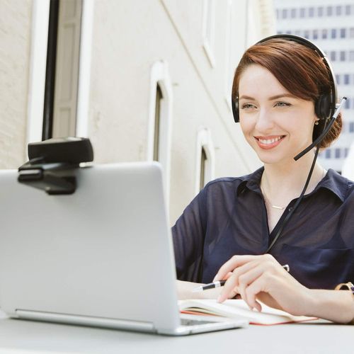 Logitech C930e 1080P HD Video Webcam - 90-Degree Extended View, Skype Certified, Desktop Or Laptop Webcam - 960-000972(Logitech C930e Webcam – Full HD 1080p USB Plug & Play)