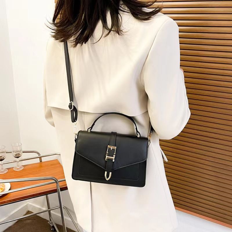 Niche design 2022 new bags women's bags high-end autumn and winter women's small bags shoulder crossbody handbag small square bag Khaki one size