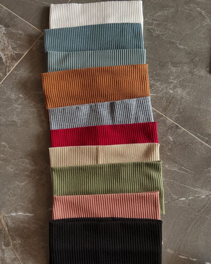 3 PCS High Quality Large Ribbed Cotton  Headband For Women Best For Yoga, Gym Running  and Fashion Accessory/ Its Very Lightweight Very Elastic and Comfortable For Any Hairstyle