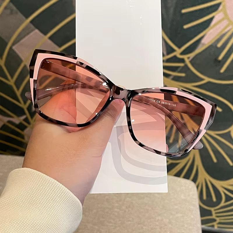 Trendy Contrast Color Cat Eye Sunglasses 2026 New Glasses Frame Women Personality Versatile Sun Glasses Shades UV400 Очки
