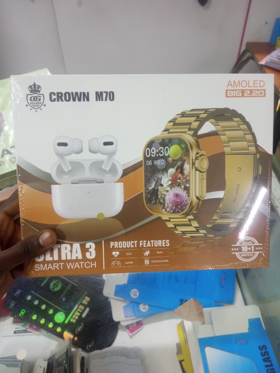 Crown M70 Ultra 3 AMOLED Smart Watch with Wireless Earbuds, Big 2.20″ Display, Fitness & Health Tracking, Bluetooth Calling, Multiple Sports Modes, Luxury Strap Smartwatch Set