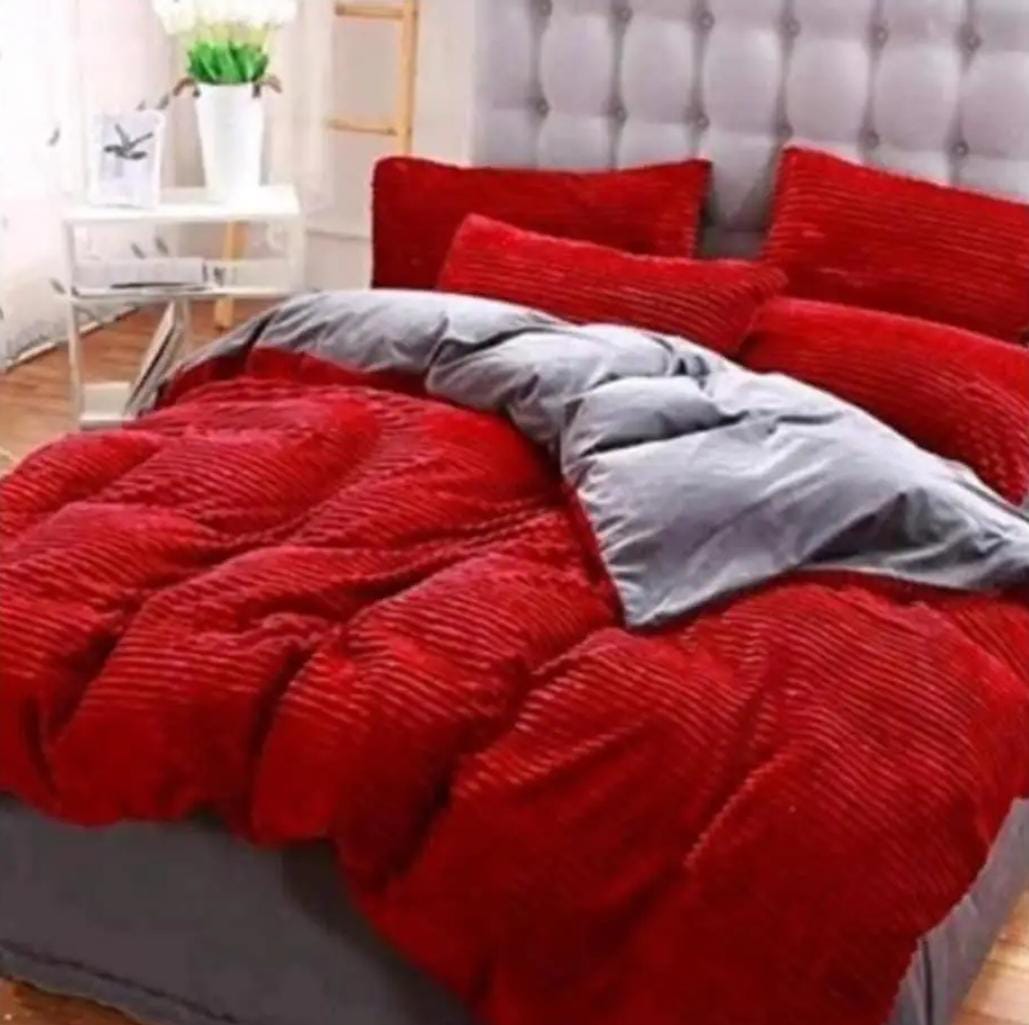 Velvet Duvet Size 6*7 – 4-Piece Luxury Bedding Set with 2 Pillowcases, 1 Bedsheet & 1 Velvet Duvet – Ultra Soft, Warm & Elegant for Cozy Nights