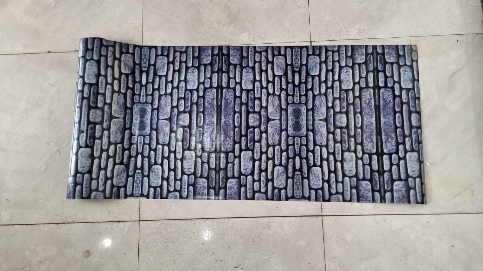 Classic Self Adhesive Wallpaper 45cm x 10m Roll Peel and Stick Decorative Wall Covering Waterproof Removable Contact Paper for Home Kitchen Bedroom Furniture Renovation