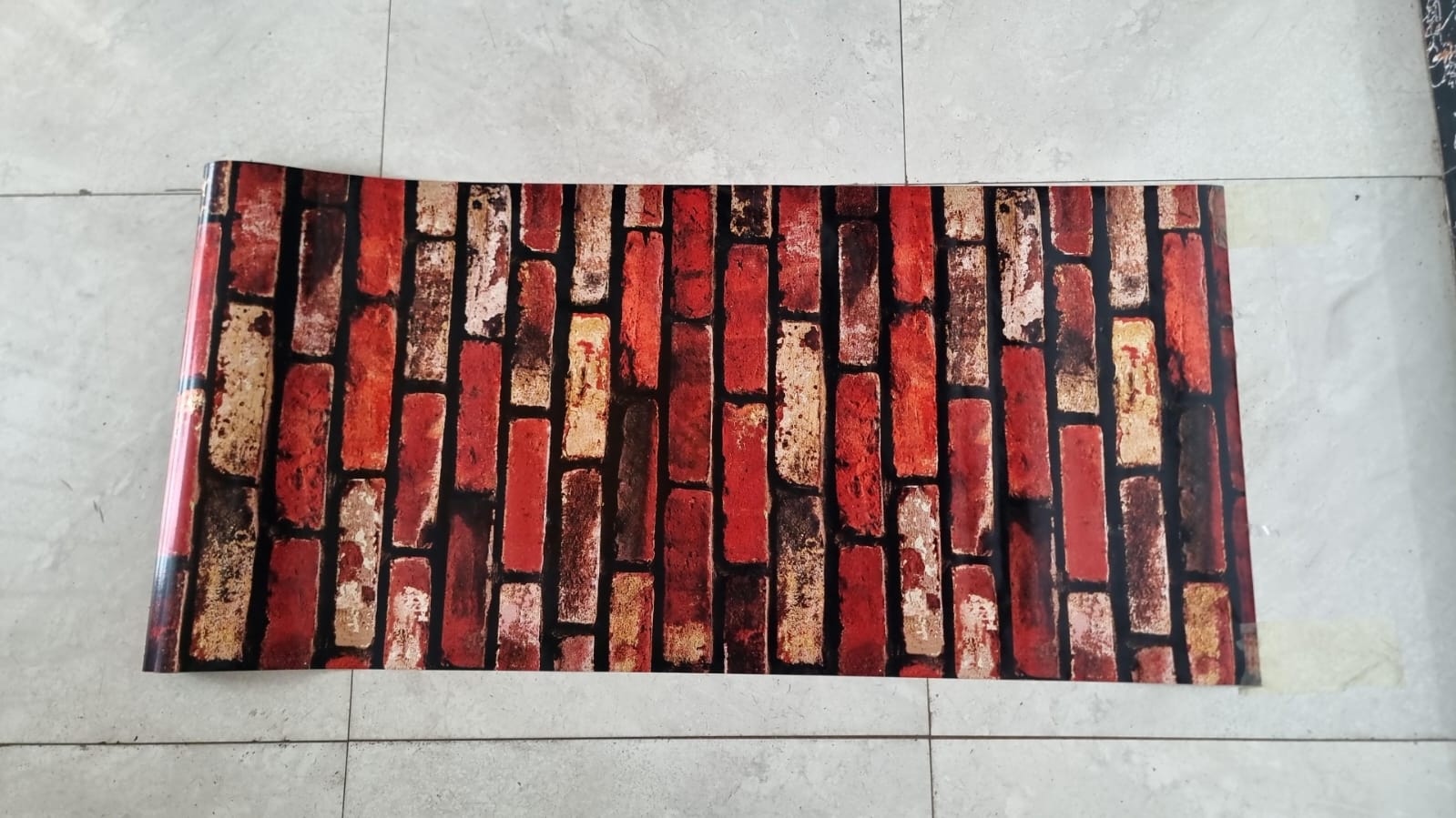 Classic Self Adhesive Wallpaper 45cm x 10m Roll Peel and Stick Decorative Wall Covering Waterproof Removable Contact Paper for Home Kitchen Bedroom Furniture Renovation