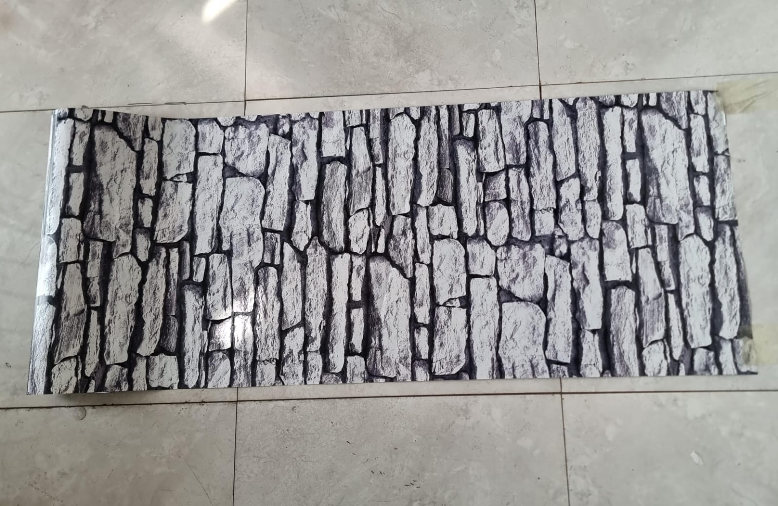 Classic Self Adhesive Wallpaper 45cm x 10m Roll Peel and Stick Decorative Wall Covering Waterproof Removable Contact Paper for Home Kitchen Bedroom Furniture Renovation