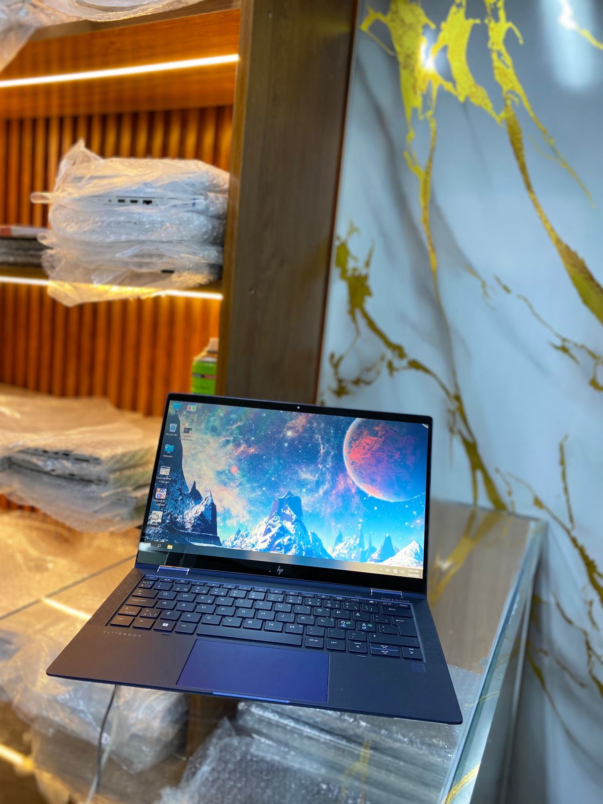 HP Elite Dragonfly G2 11th Generation Intel Core i7 16GB Ram 512GB SSD X360 Touch Screen Intel Iris Xe Graphics 13-inch FHD Display REFURBISHED LAPTOP