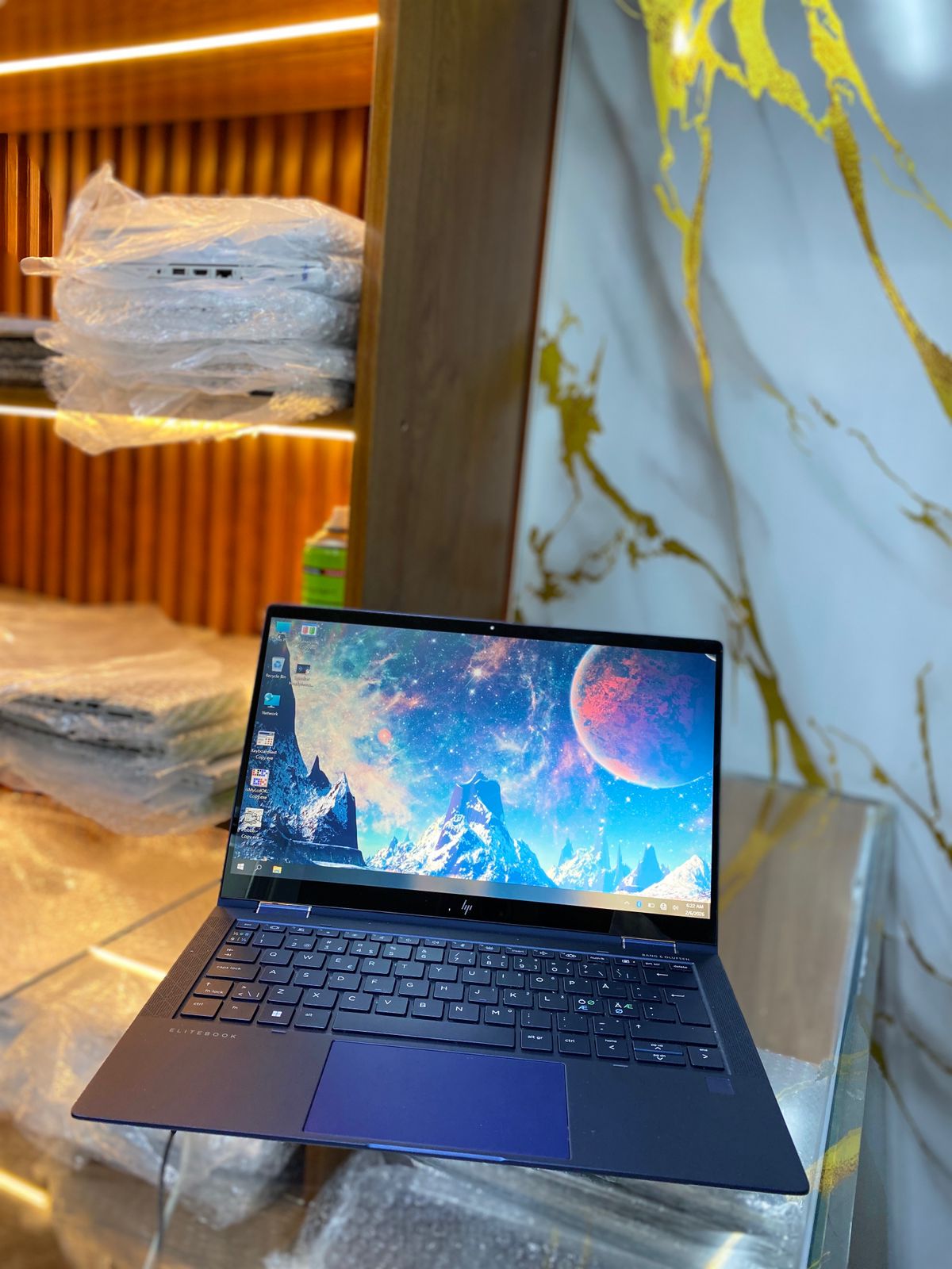 HP Elite Dragonfly G2 11th Generation Intel Core i7 16GB Ram 512GB SSD X360 Touch Screen Intel Iris Xe Graphics 13-inch FHD Display REFURBISHED LAPTOP