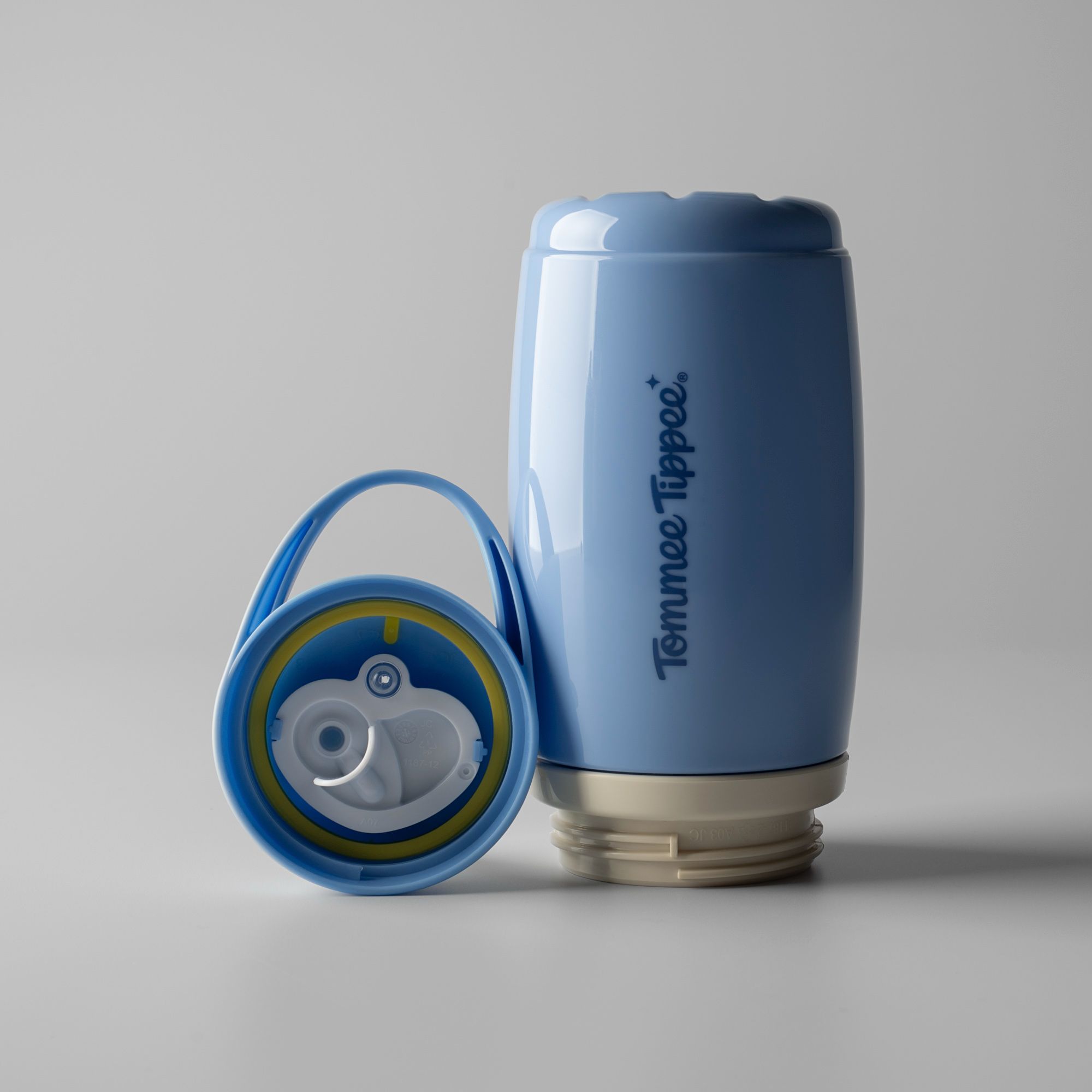Tommee Tippee Active Spout water and milk bottle 12m+ 266ml – Blue