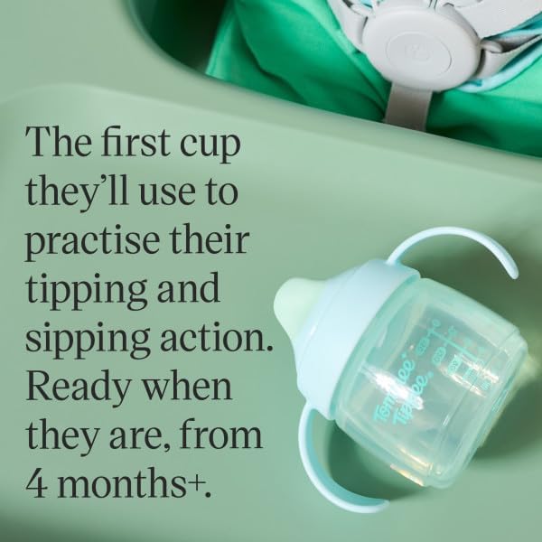 Tommee Tippee Superstar Sippee, Weaning Sippy Cup for Babies with INTELLIVALVE Leak and Shake-Proof Technology and BACSHIELD Antibacterial Technology, 4m+, 190ml, Pack of 1