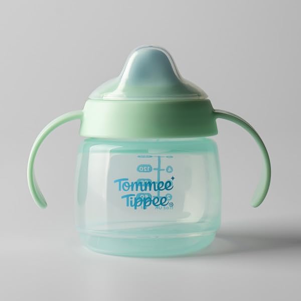 Tommee Tippee Superstar Sippee, Weaning Sippy Cup for Babies with INTELLIVALVE Leak and Shake-Proof Technology and BACSHIELD Antibacterial Technology, 4m+, 190ml, Pack of 1
