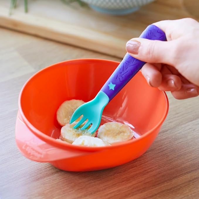 Tommee Tippee Easi Scoop Baby Feeding Bowls with Triangular Base and Ergonomic Handle, Stackable, Pack of 4
