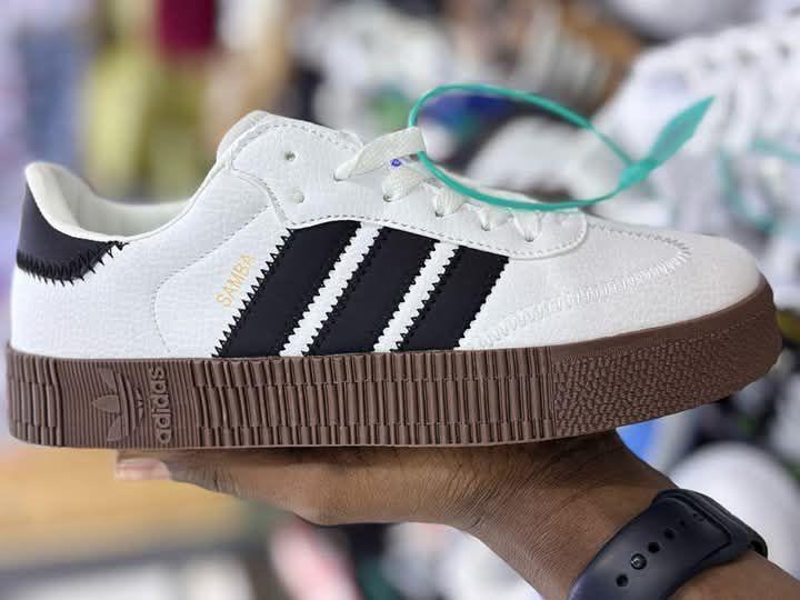 ✨ Unisex SAMBA Classic Sneakers – Premium Comfort, Stylish Design & Durable Sole 👟