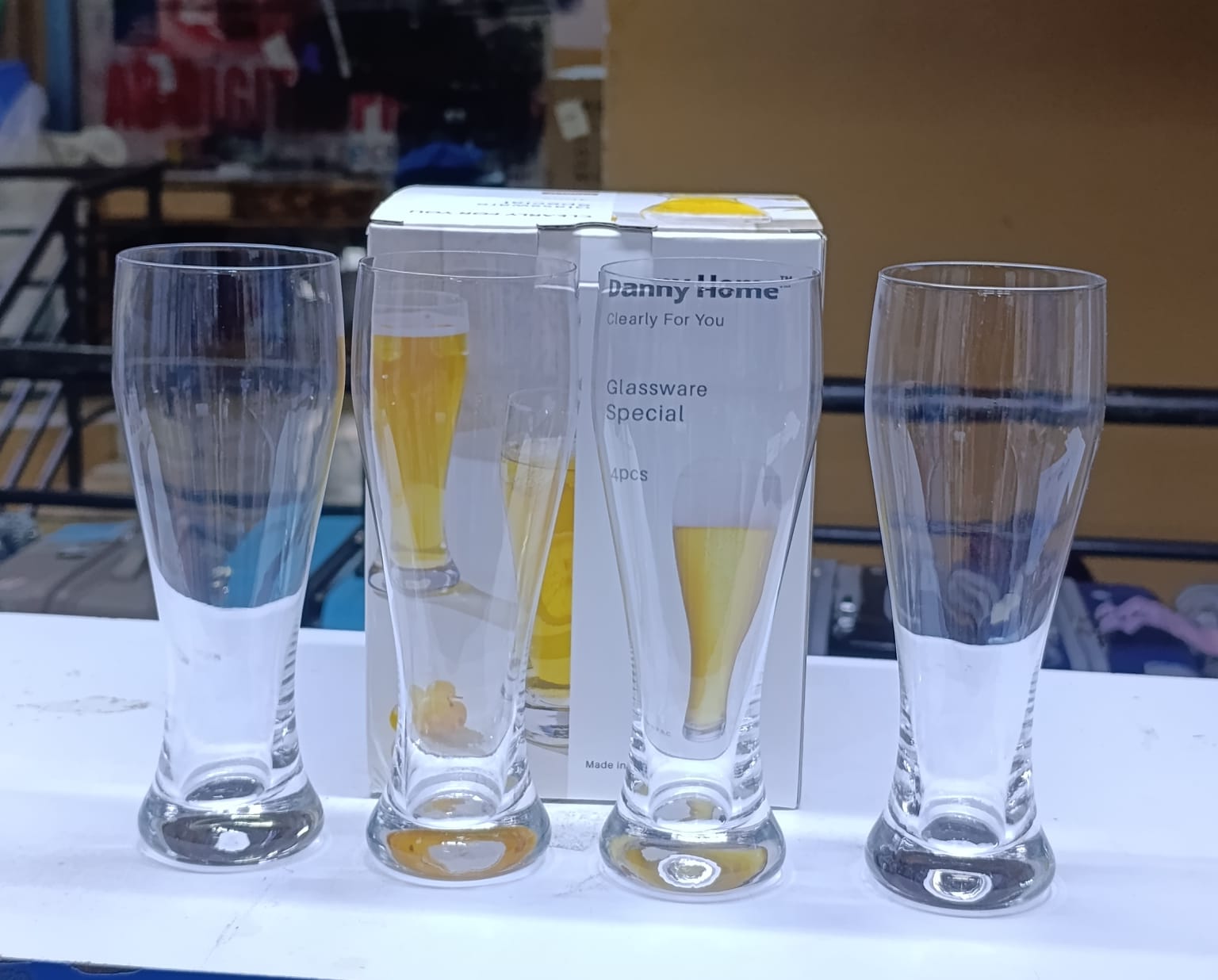 4PCS Tall Beer Glass Set – Premium Clear Drinking Glasses for Beer, Juice, Soda & Cocktails, Elegant Highball Pint Glass Set for Home, Bar, Restaurant & Party Use